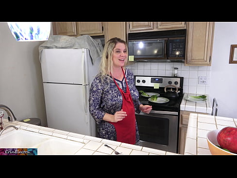 ❤️ Stepmom milking him in the kitchen before his date ️❌ Porno at us en-us.porngifmag-com.ru ❌️
